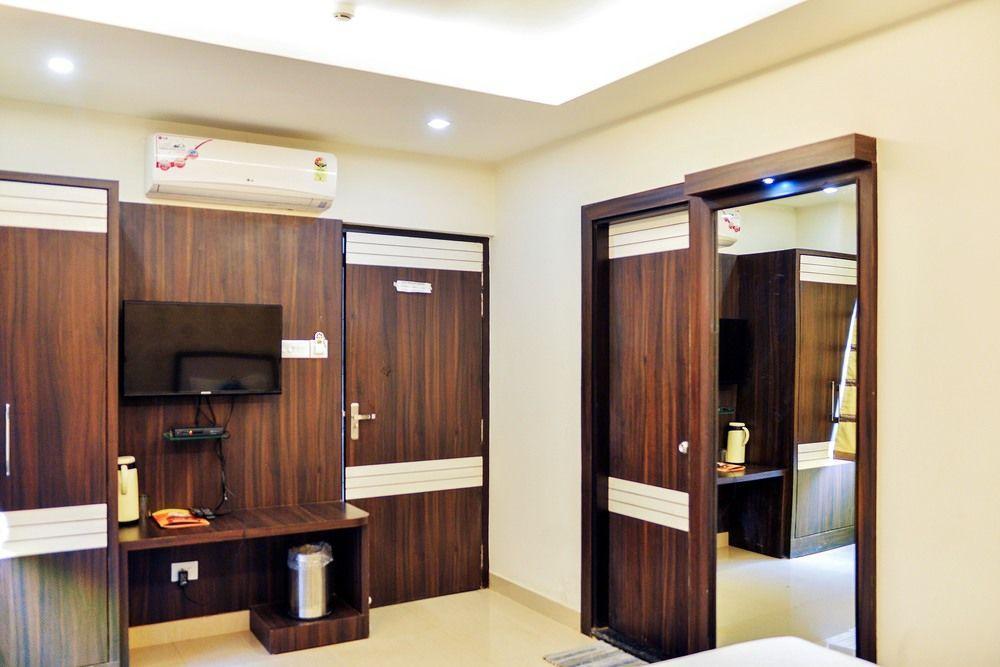Janki International By Keymagics 3*